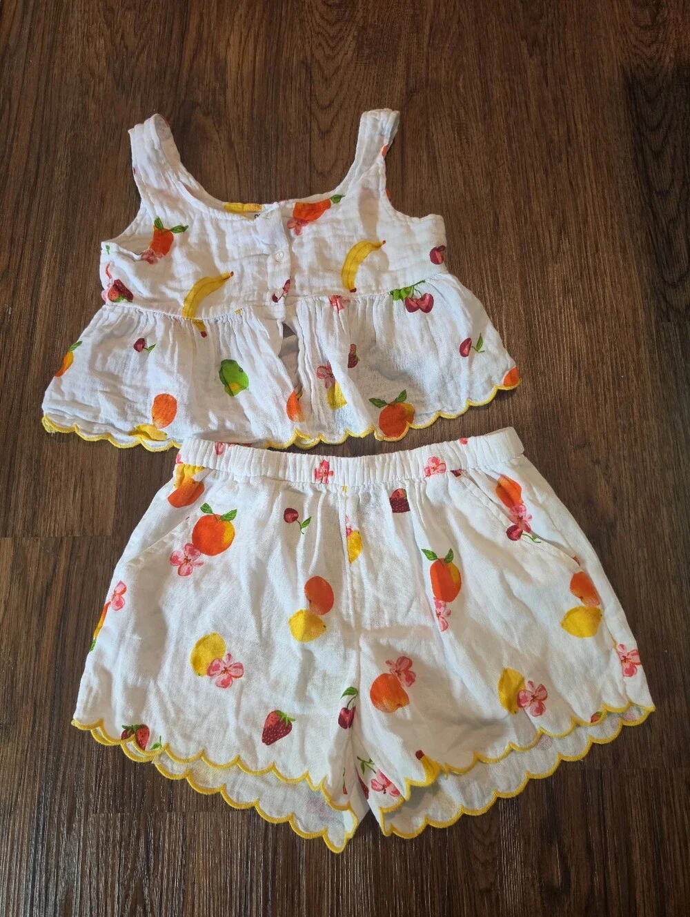 Girls Old Navy 2 Pc Set